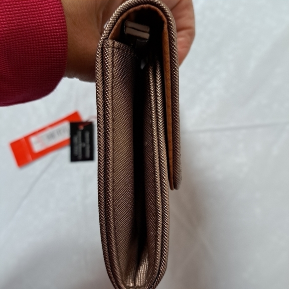 𝅺PIERRE Cardin Bronze Clutch Wallet - Picture 6 of 10